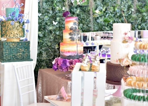 Candy bar. Many cakes. Cake with romantic theme