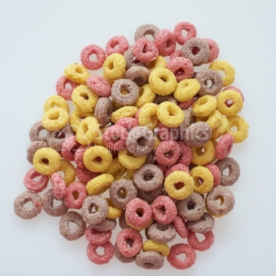 Delicious and nutritious fruit cereal loops flavorful