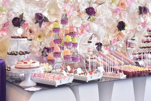 Delicious sweet buffet with cupcakes.
