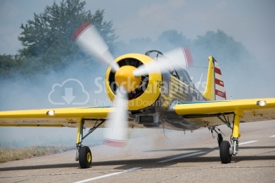 Equipped yellow propeller