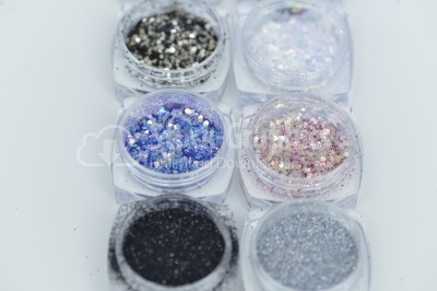 Jars of glitter for nail decoration