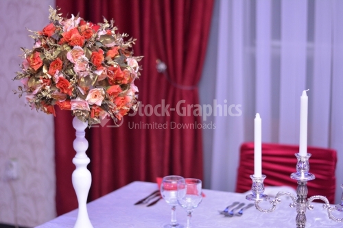 Table arrangement for wedding